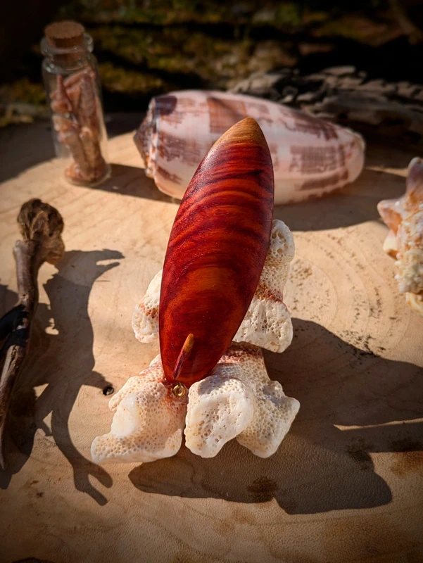 Planche de surf décorative bois de rose