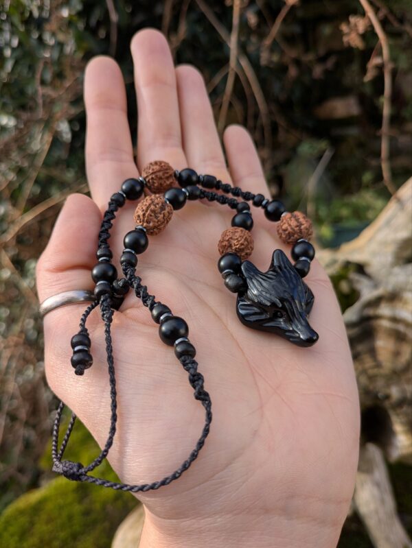 2025/12/1000075545-scaled.jpg Collier renard Obsidienne