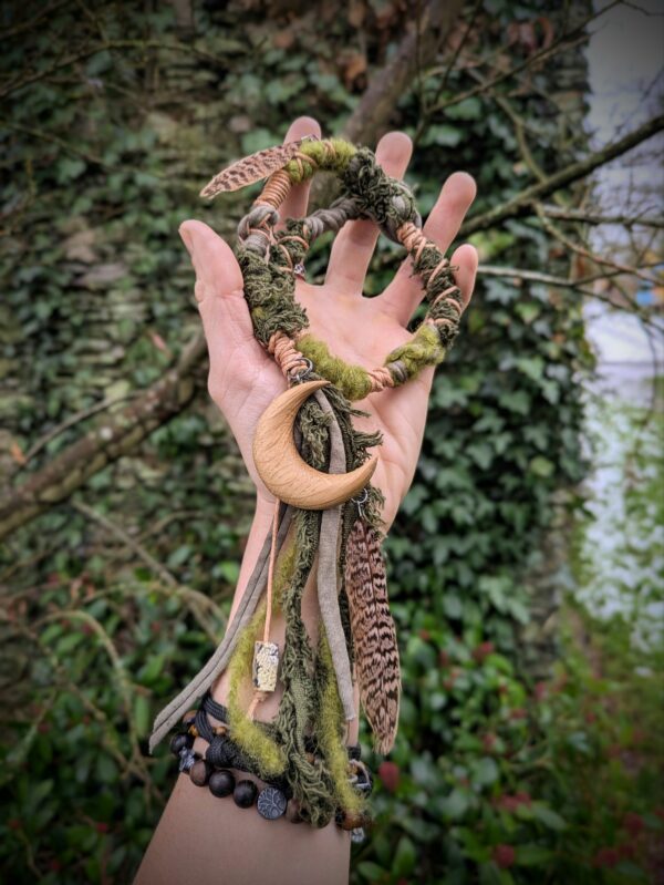 2026/01/1000079755-scaled.jpg Hairwrap amovible lune de chêne